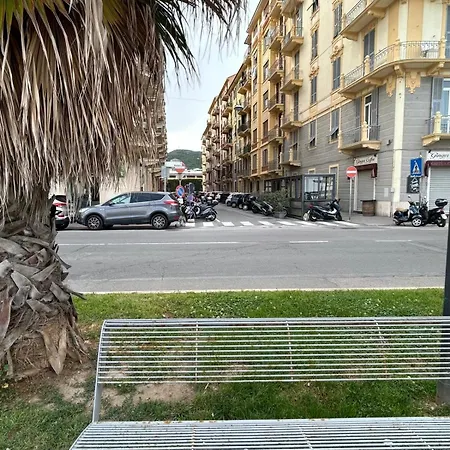 Lejlighed Casa Alba La Casa Delle Coccole Al Mare *
